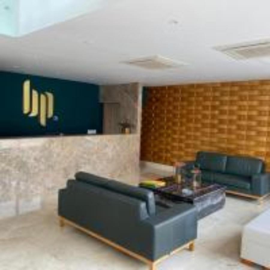 Buenavista Plaza Aparta Hotel Баранкила Екстериор снимка