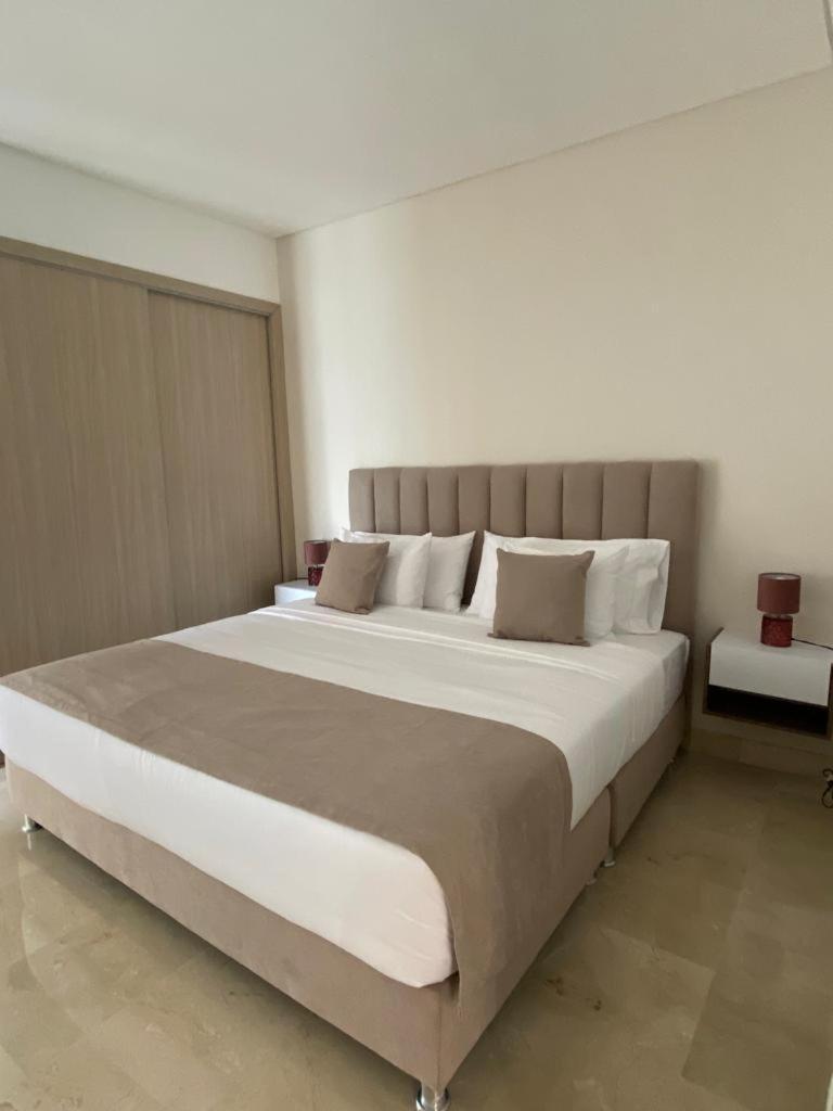 Buenavista Plaza Aparta Hotel Баранкила Стая снимка